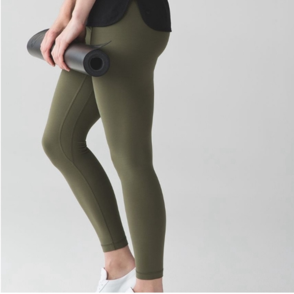 Lululemon Align HR Pant 25” Size 8 - like new